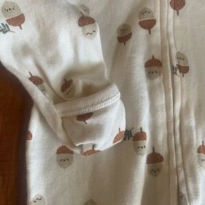 Old Navy Cream Acorn Print Onesie